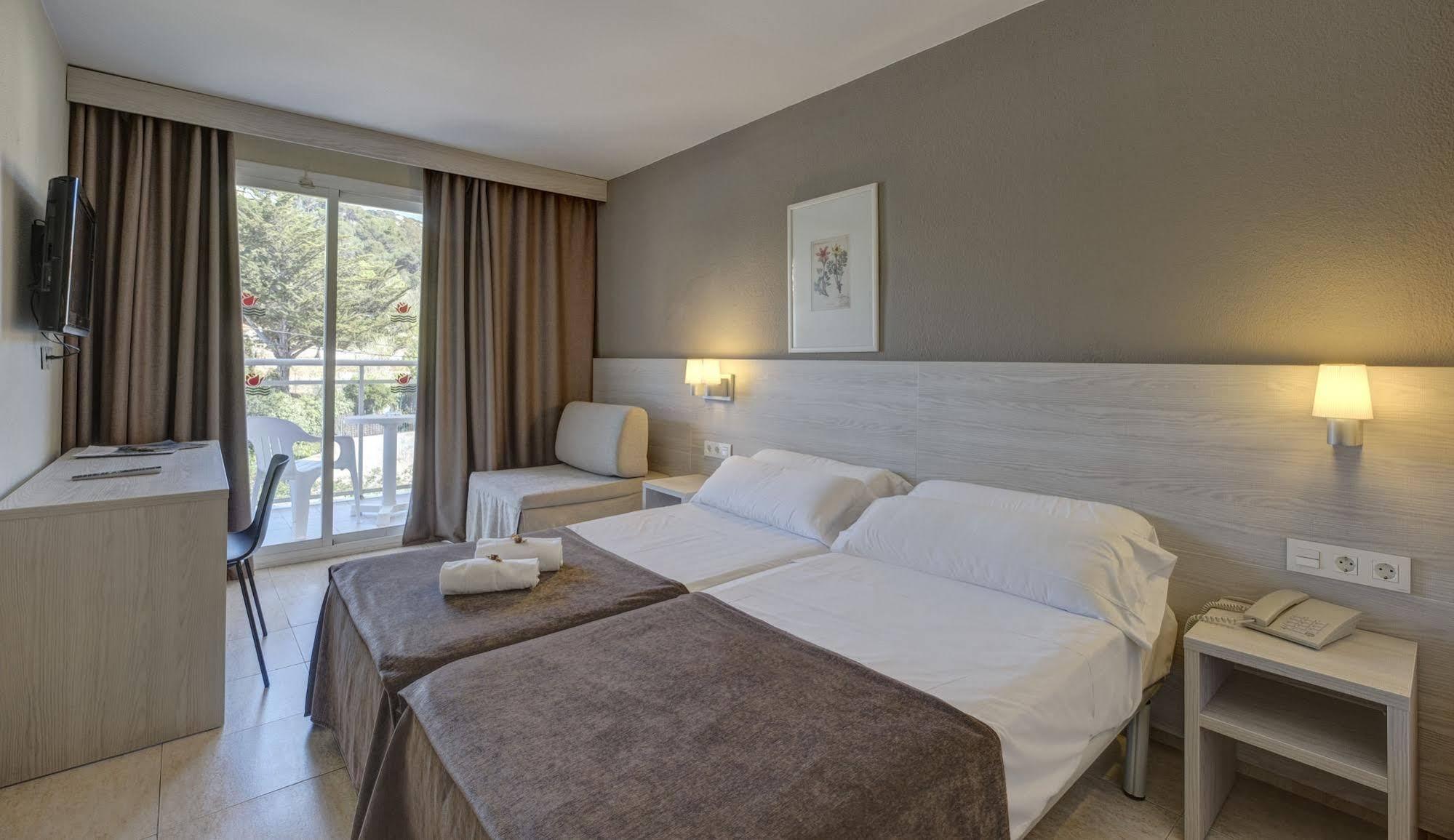 Hotel Rosamar Garden Resort 4* Lloret de Mar Exterior photo